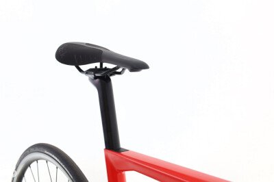 BMC TeamMachine SLR Three Di2 12V 2025