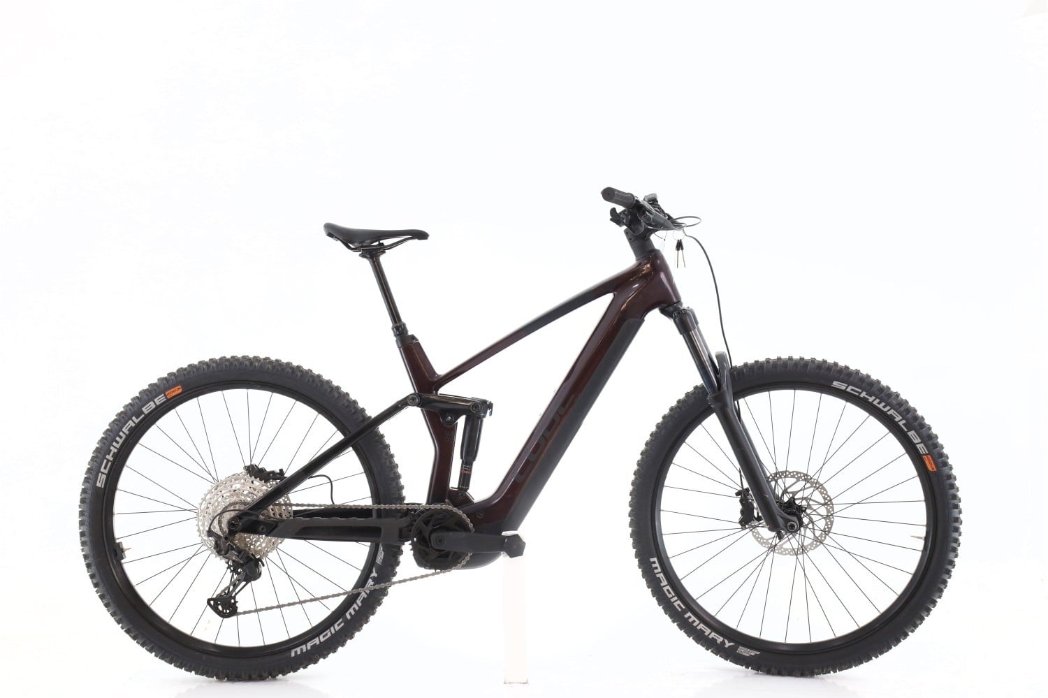 Cube Stereo Hybrid Race XT 2023
