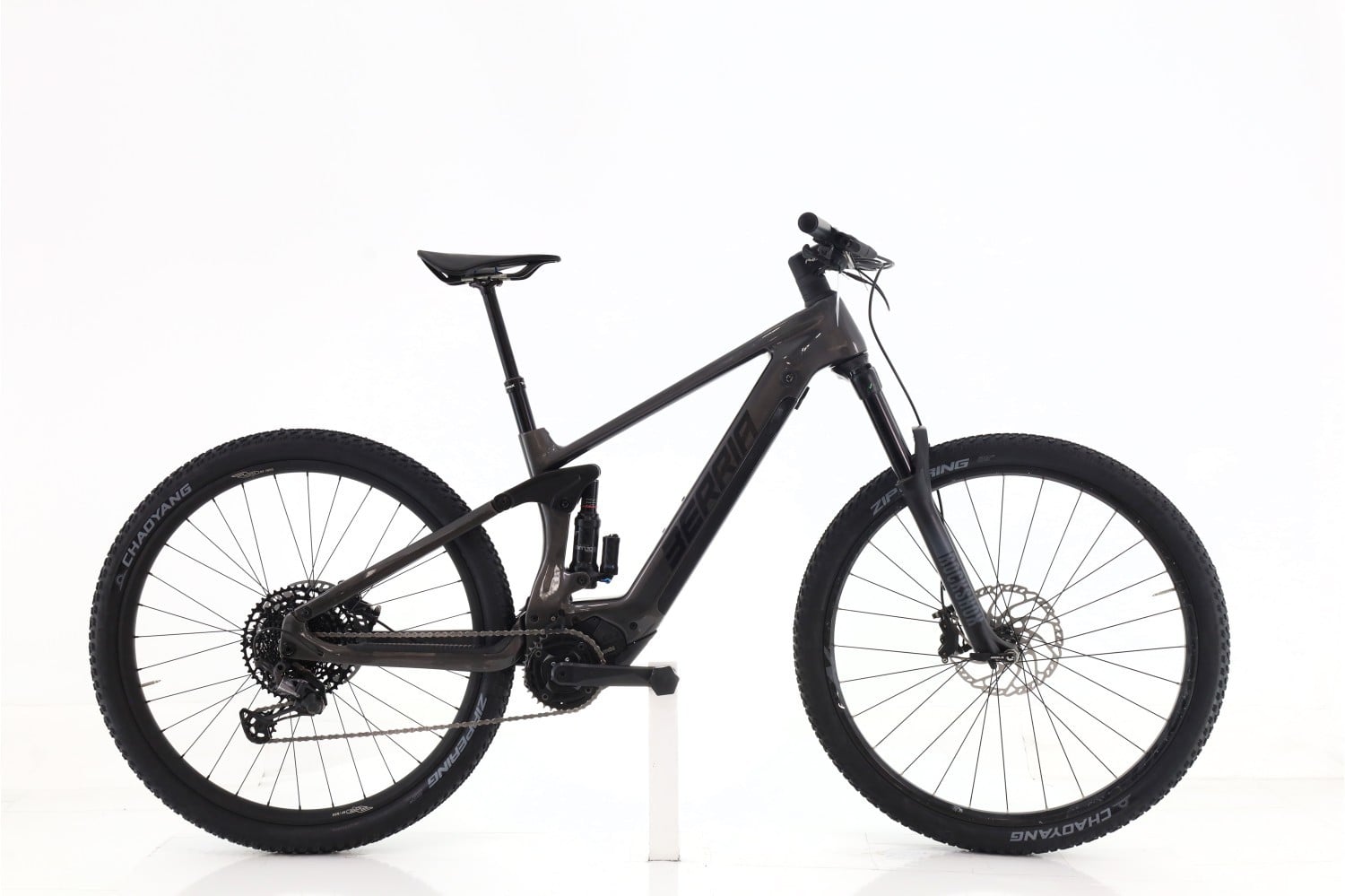 Berria Mako Hybrid  6 XT 2024